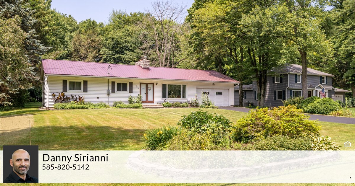 789 Gravel Rd, ster, NY 14580